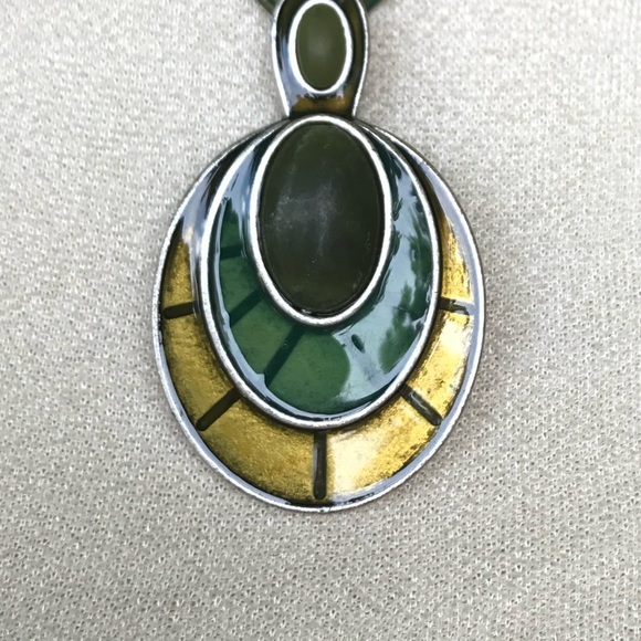 ☀️WEEKEND SALE☀️ Lia Sophia green and yellow pendant necklace - Picture 2 of 7